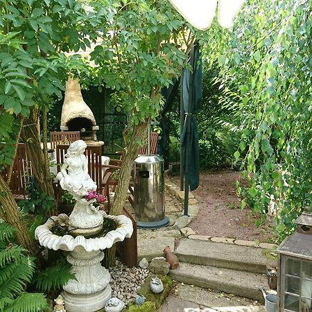 Serpina Apartment Lobsal Bagian luar foto