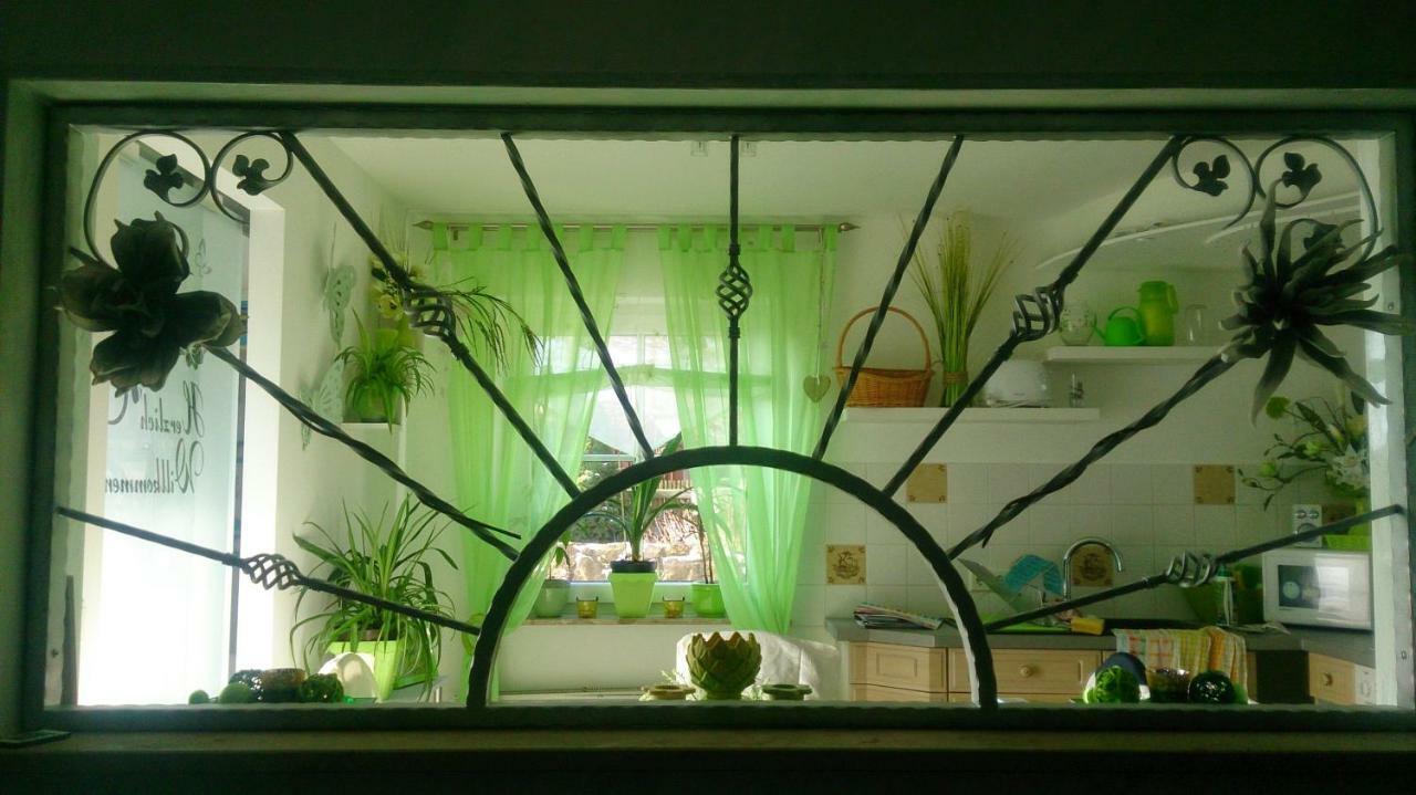 Serpina Apartment Lobsal Bagian luar foto