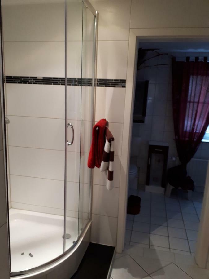 Serpina Apartment Lobsal Bagian luar foto